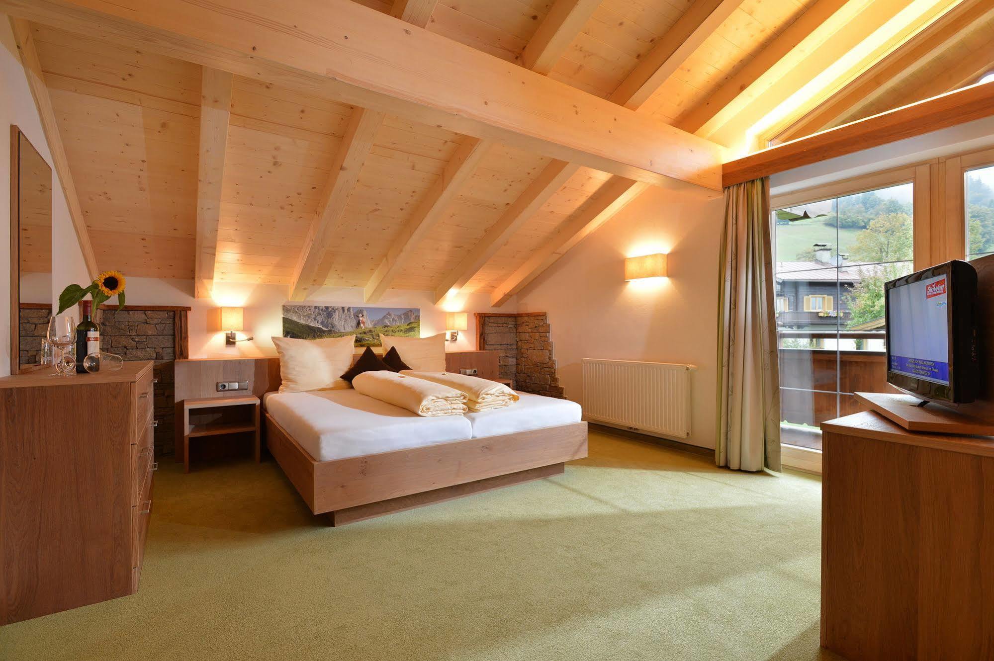 Hotel Reitlwirt Brixen im Thale Exterior foto